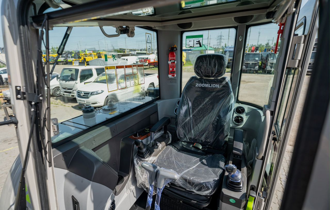 Новый Гусеничный экскаватор Гусеничный экскаватор Zoomlion ZE60G, 2025: фото 12