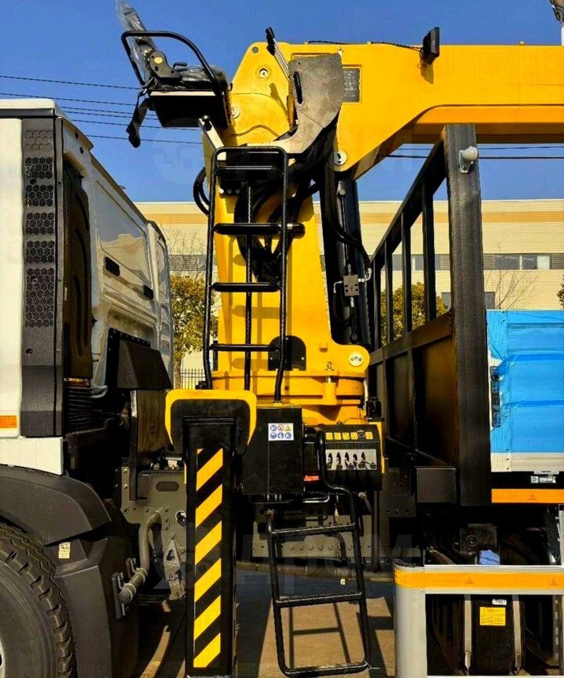 Новый Автоманипулятор Howo T5G: фото 6