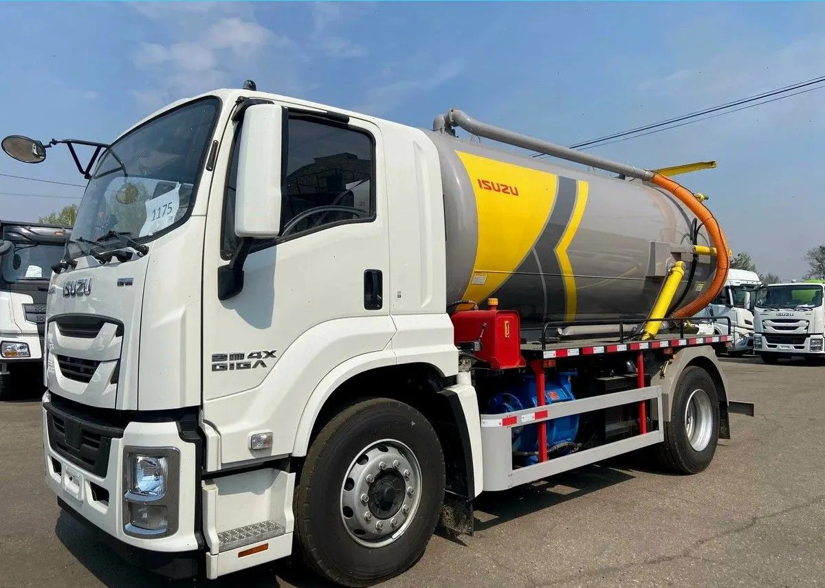 Илосос isuzu 4X2 дв 151KW бочка 10М3 насос 360М 3 - Ассенизатор: фото 2 Илосос isuzu 4X2 дв 151KW бочка 10М3 насос 360М 3 - Ассенизатор: фото 2