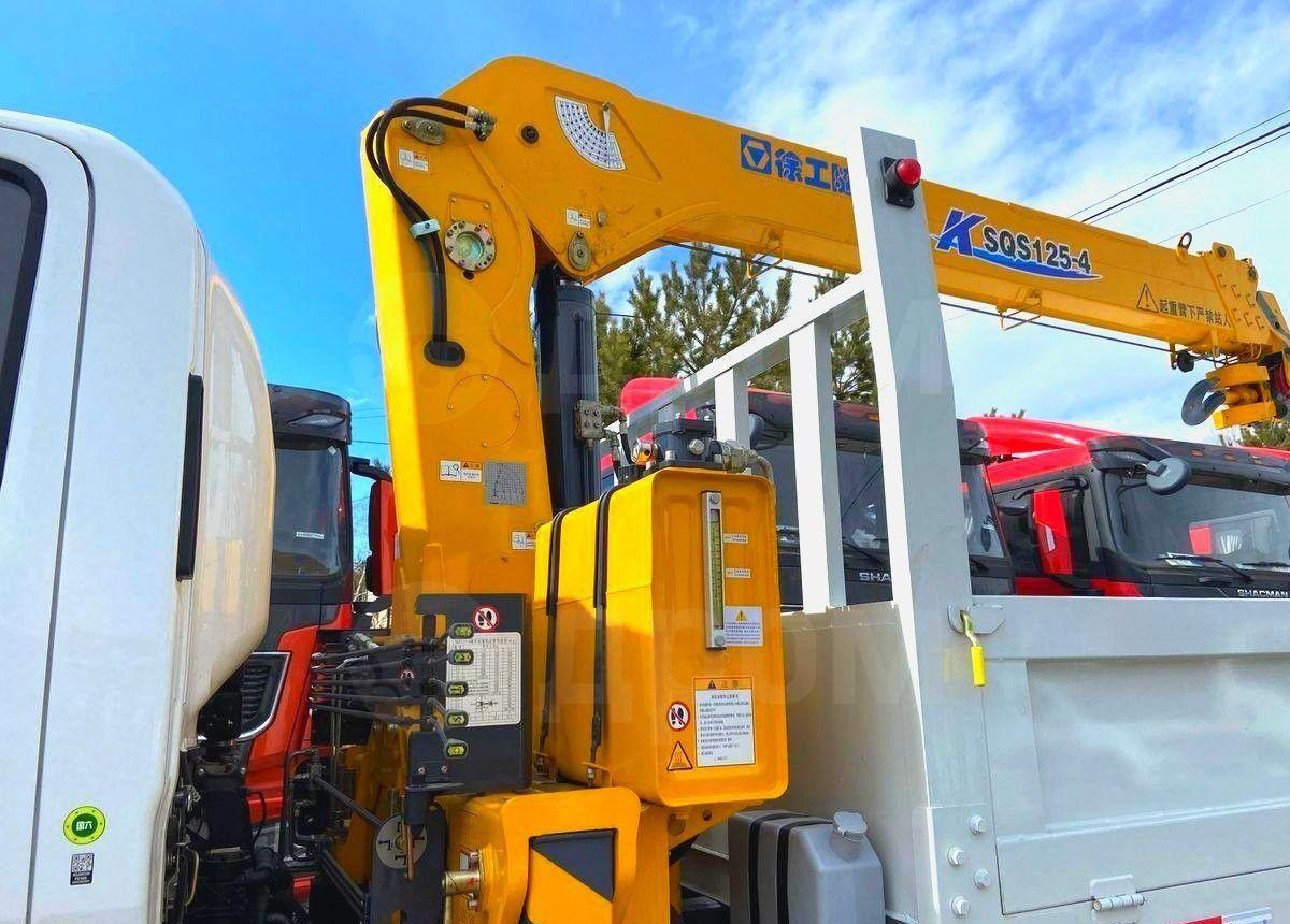 Новый Автоманипулятор Isuzu Elf: фото 10 Новый Автоманипулятор Isuzu Elf: фото 10