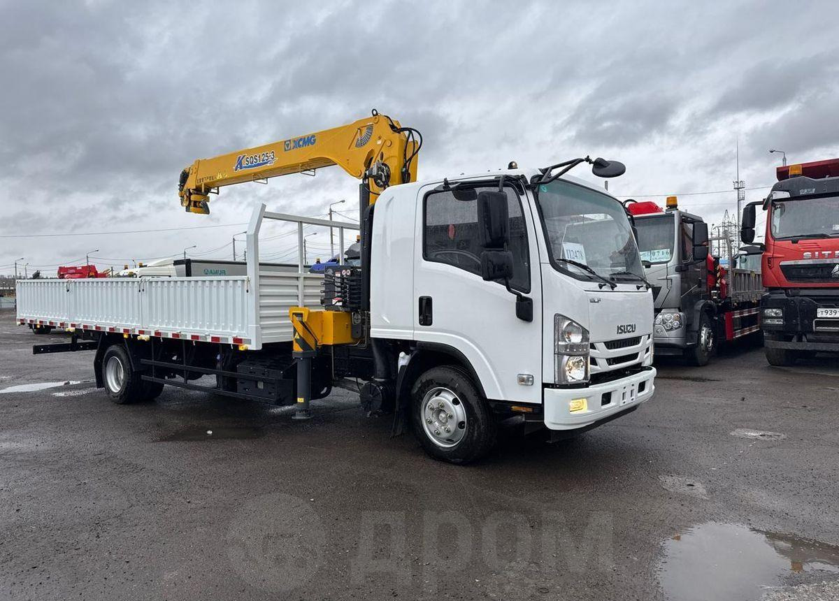 Isuzu Elf - Автоманипулятор: фото 1 Isuzu Elf - Автоманипулятор: фото 1