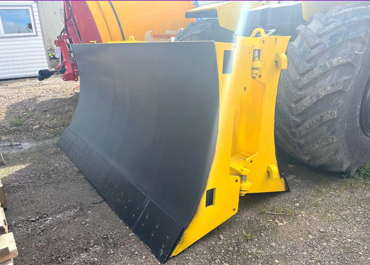 Колёсный бульдозер Кировец К-702МБА-01-БКУ, 2024 - Бульдозер: фото 3 Колёсный бульдозер Кировец К-702МБА-01-БКУ, 2024 - Бульдозер: фото 3