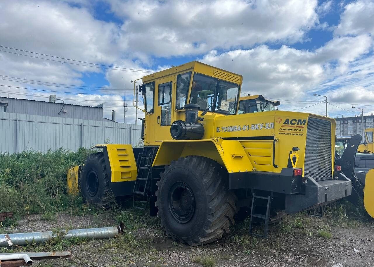 Колёсный бульдозер Кировец К-702МБА-01-БКУ, 2024 - Бульдозер: фото 1 Колёсный бульдозер Кировец К-702МБА-01-БКУ, 2024 - Бульдозер: фото 1