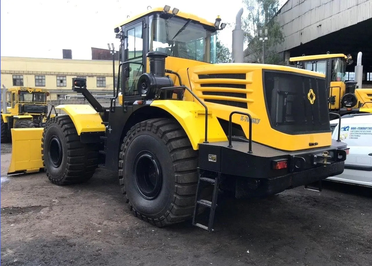 Колёсный бульдозер Кировец К-702МБА-01-БКУ, 2024 - Бульдозер: фото 1 Колёсный бульдозер Кировец К-702МБА-01-БКУ, 2024 - Бульдозер: фото 1