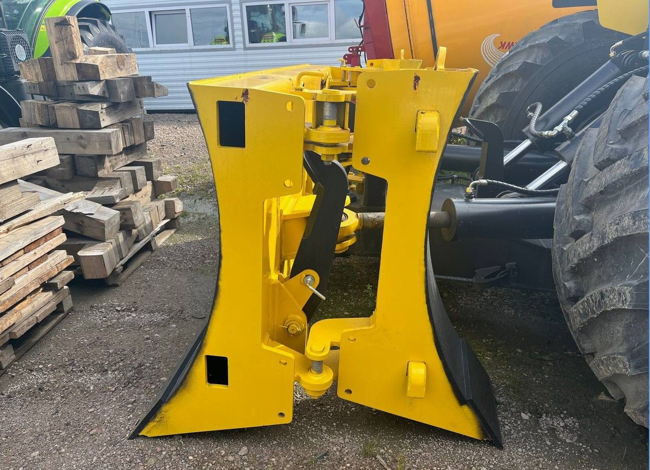 Колёсный бульдозер Кировец К-702МБА-01-БКУ, 2024 - Бульдозер: фото 4 Колёсный бульдозер Кировец К-702МБА-01-БКУ, 2024 - Бульдозер: фото 4