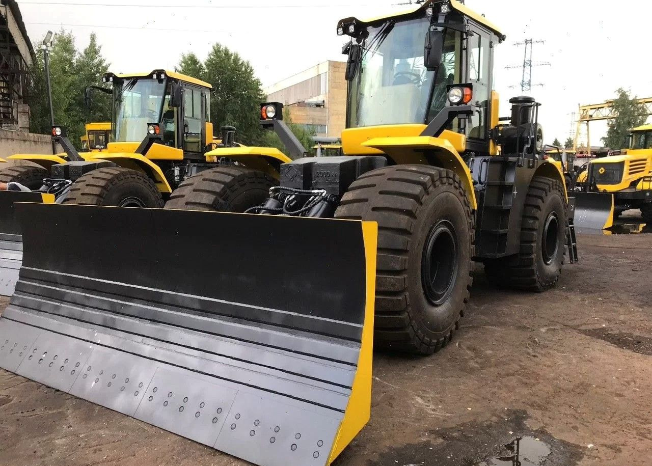 Колёсный бульдозер Кировец К-702МБА-01-БКУ, 2024 - Бульдозер: фото 5 Колёсный бульдозер Кировец К-702МБА-01-БКУ, 2024 - Бульдозер: фото 5