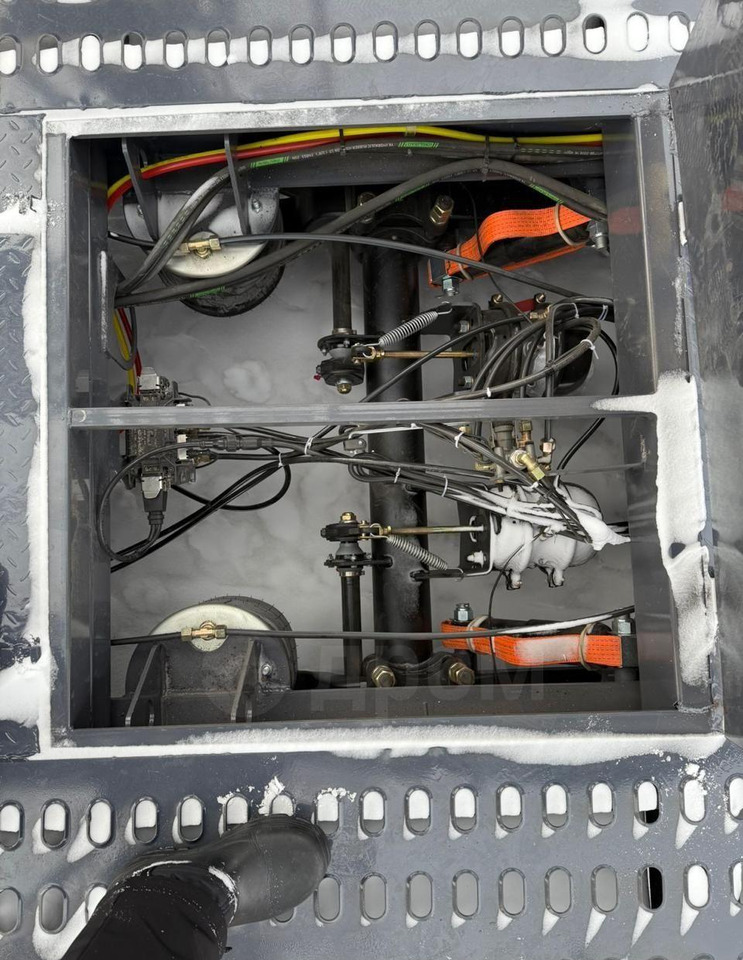 Новый Полуприцеп-автовоз Luxuda LZC9405BG: фото 18 Новый Полуприцеп-автовоз Luxuda LZC9405BG: фото 18