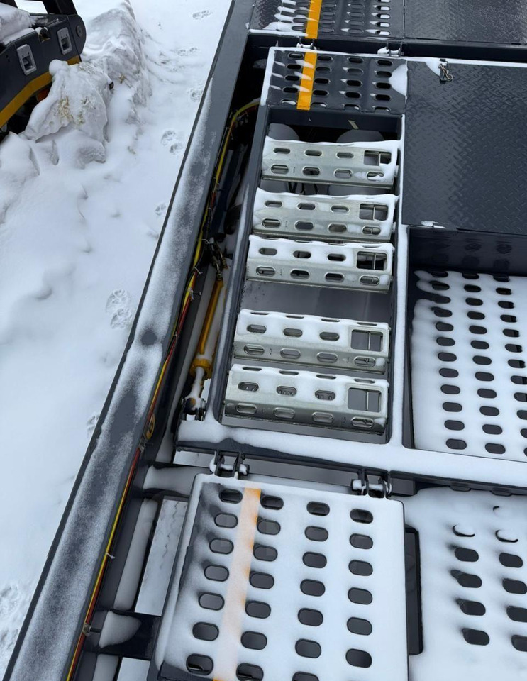 Новый Полуприцеп-автовоз Luxuda LZC9405BG: фото 16 Новый Полуприцеп-автовоз Luxuda LZC9405BG: фото 16