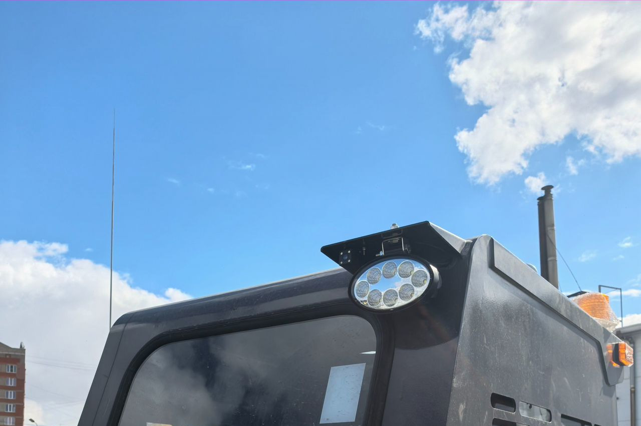 Новый Мини-погрузчик с бортовым поворотом Мини-погрузчик XFANG X850, 2025: фото 14 Новый Мини-погрузчик с бортовым поворотом Мини-погрузчик XFANG X850, 2025: фото 14