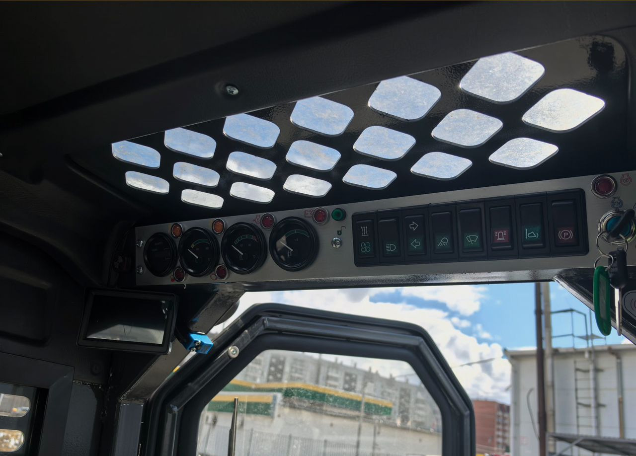 Новый Мини-погрузчик с бортовым поворотом Мини-погрузчик XFANG X850, 2025: фото 6