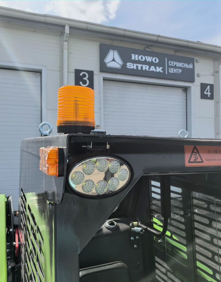 Мини-погрузчик XFANG XF850, 2025 - Мини-погрузчик с бортовым поворотом: фото 4 Мини-погрузчик XFANG XF850, 2025 - Мини-погрузчик с бортовым поворотом: фото 4