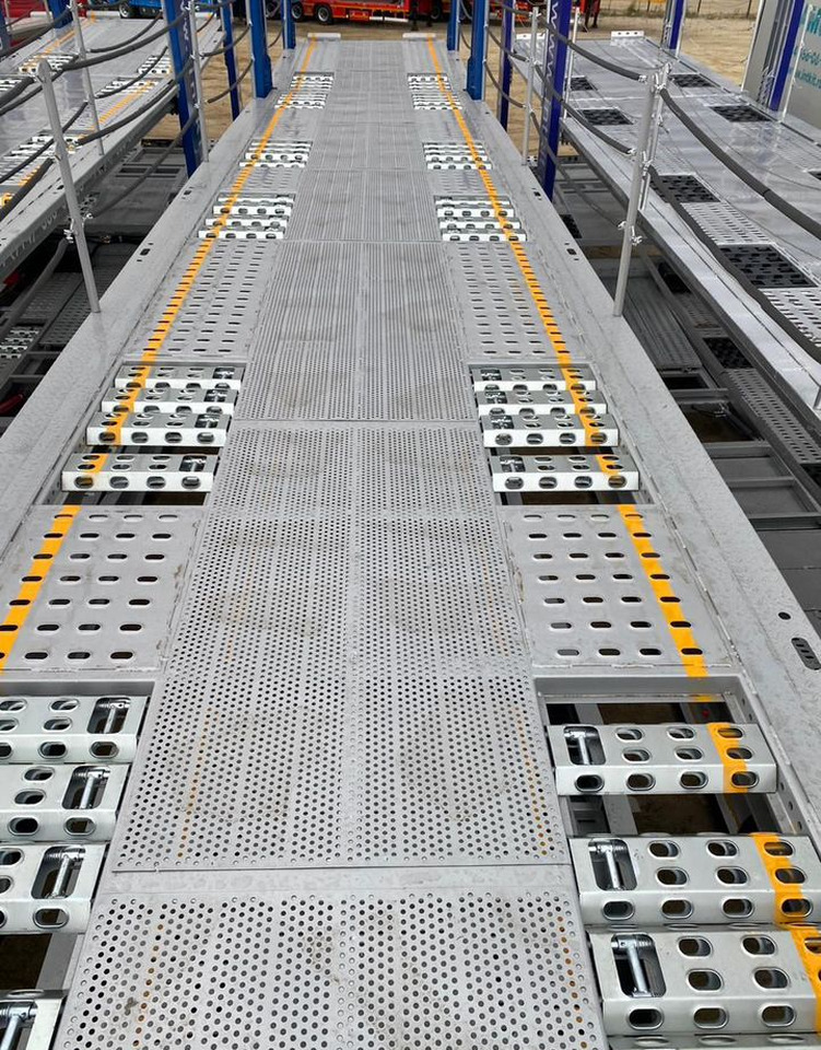 Полуприцеп автовоз AMUR LYR9402TCL, 2024 - Полуприцеп-автовоз: фото 4 Полуприцеп автовоз AMUR LYR9402TCL, 2024 - Полуприцеп-автовоз: фото 4