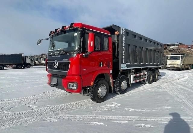 Самосвал 35 м³ Shacman X5000, 2023 - Самосвал: фото 1 Самосвал 35 м³ Shacman X5000, 2023 - Самосвал: фото 1
