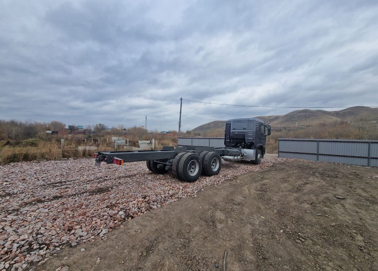 Новый Грузовик-шасси Шасси Howo T5G, 2024: фото 8