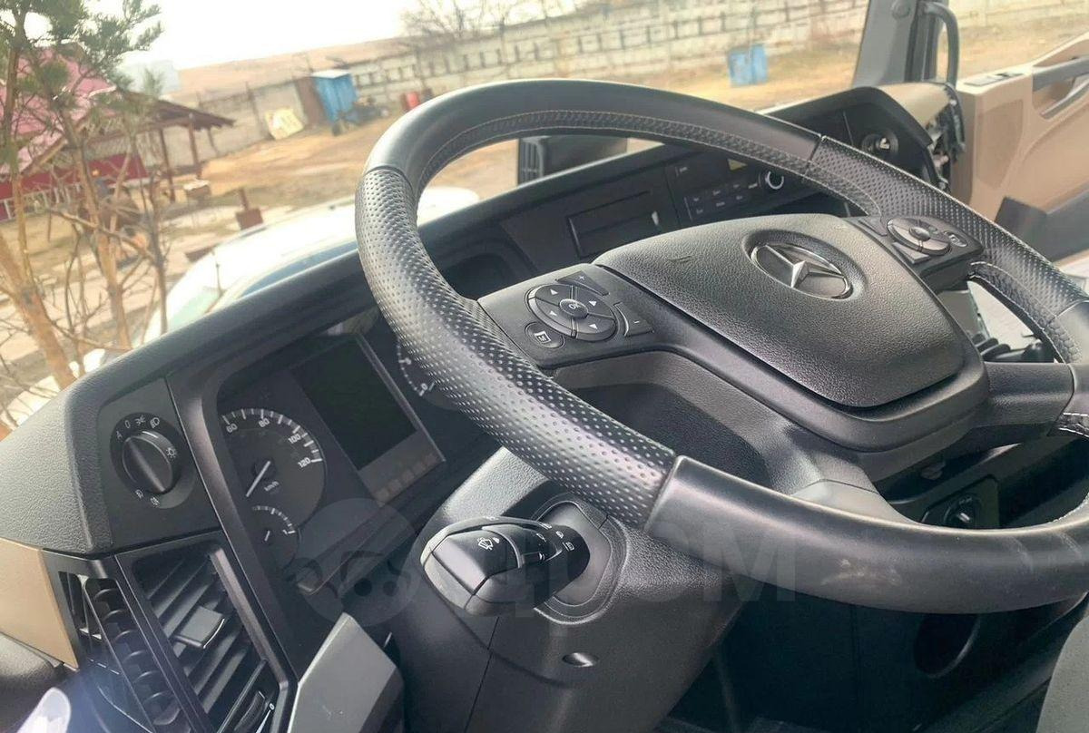 Тягач Mercedes-Benz Actros: фото 14