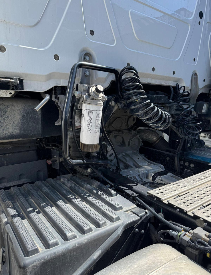 Тягач Mercedes-Benz Actros: фото 6