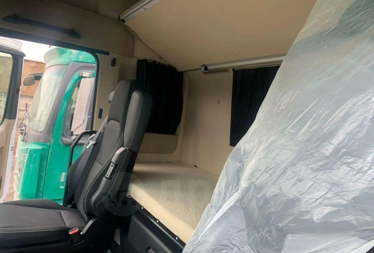 Тягач Mercedes-Benz Actros: фото 17