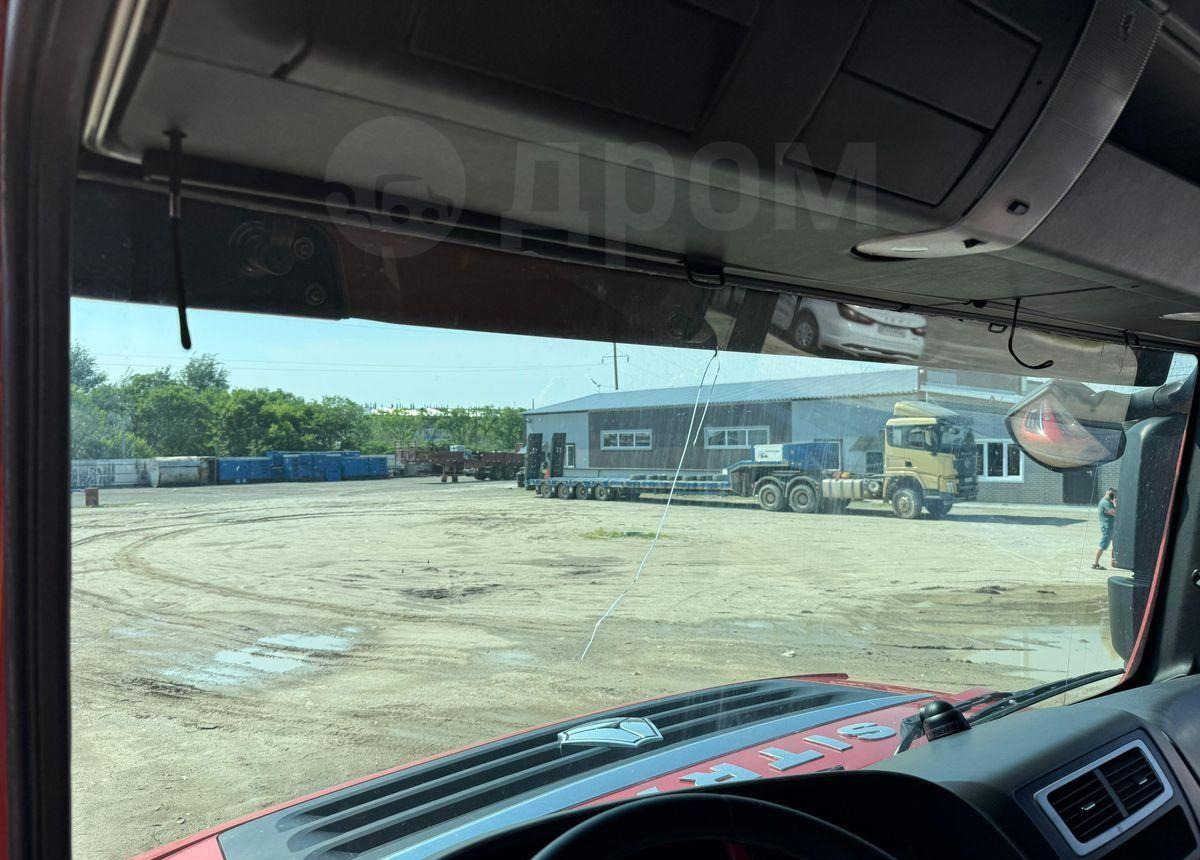 Тягач Sitrak C7H: фото 8