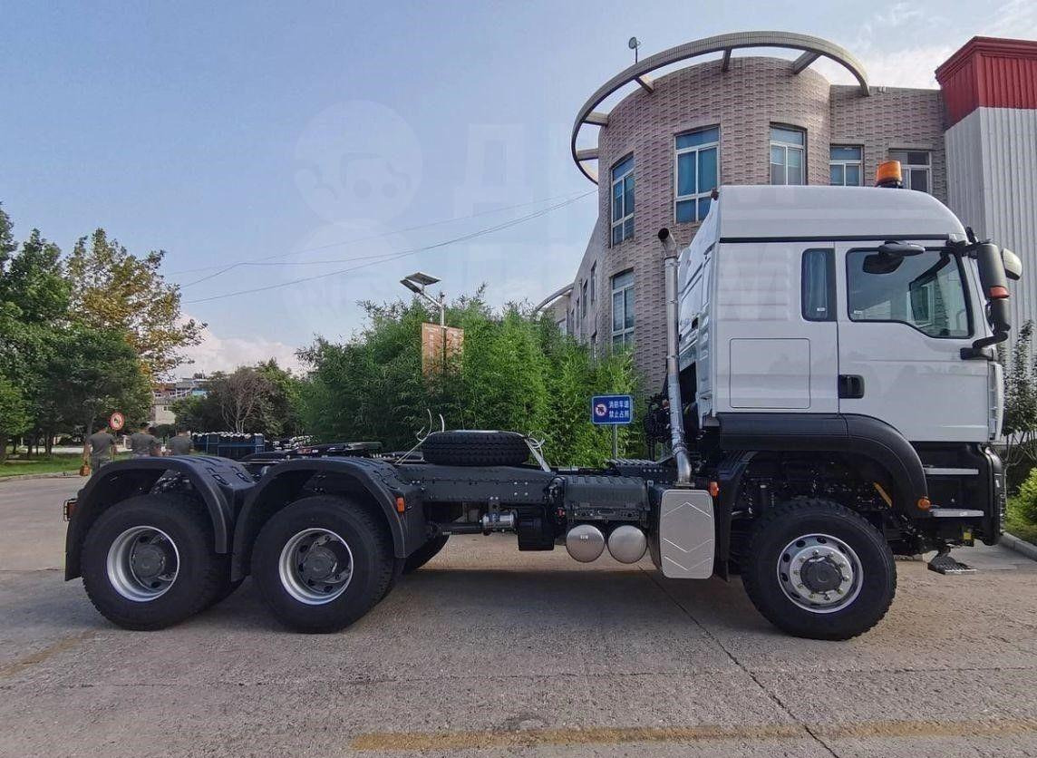 Sitrak C7H - Тягач: фото 2 Sitrak C7H - Тягач: фото 2