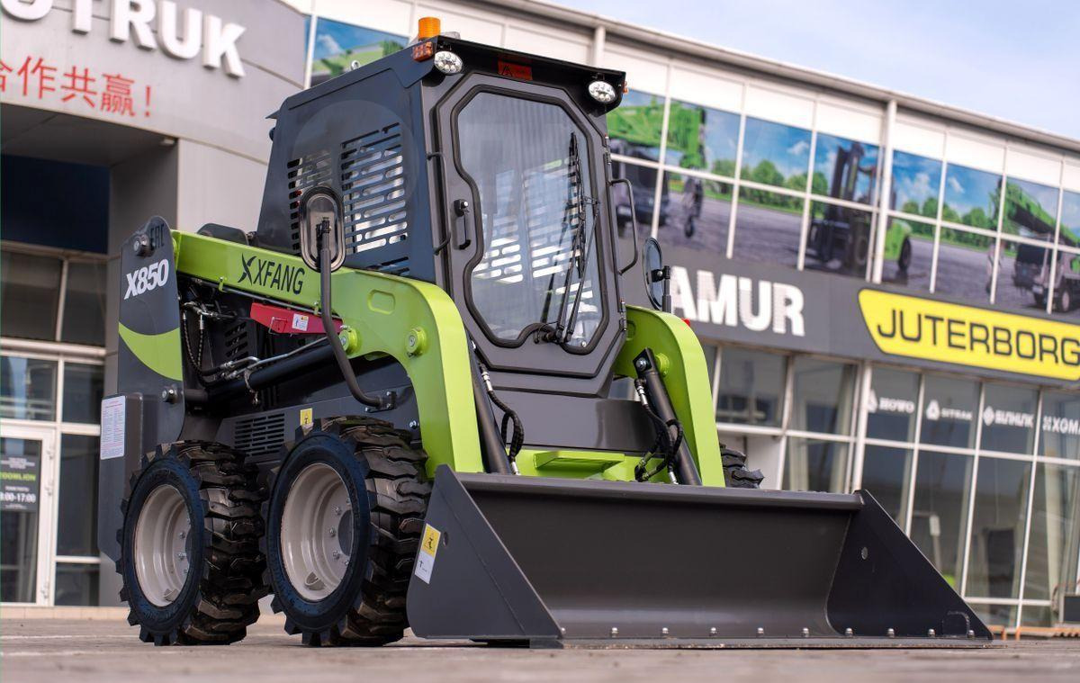 XFANG X850 - Мини-погрузчик с бортовым поворотом: фото 2 XFANG X850 - Мини-погрузчик с бортовым поворотом: фото 2