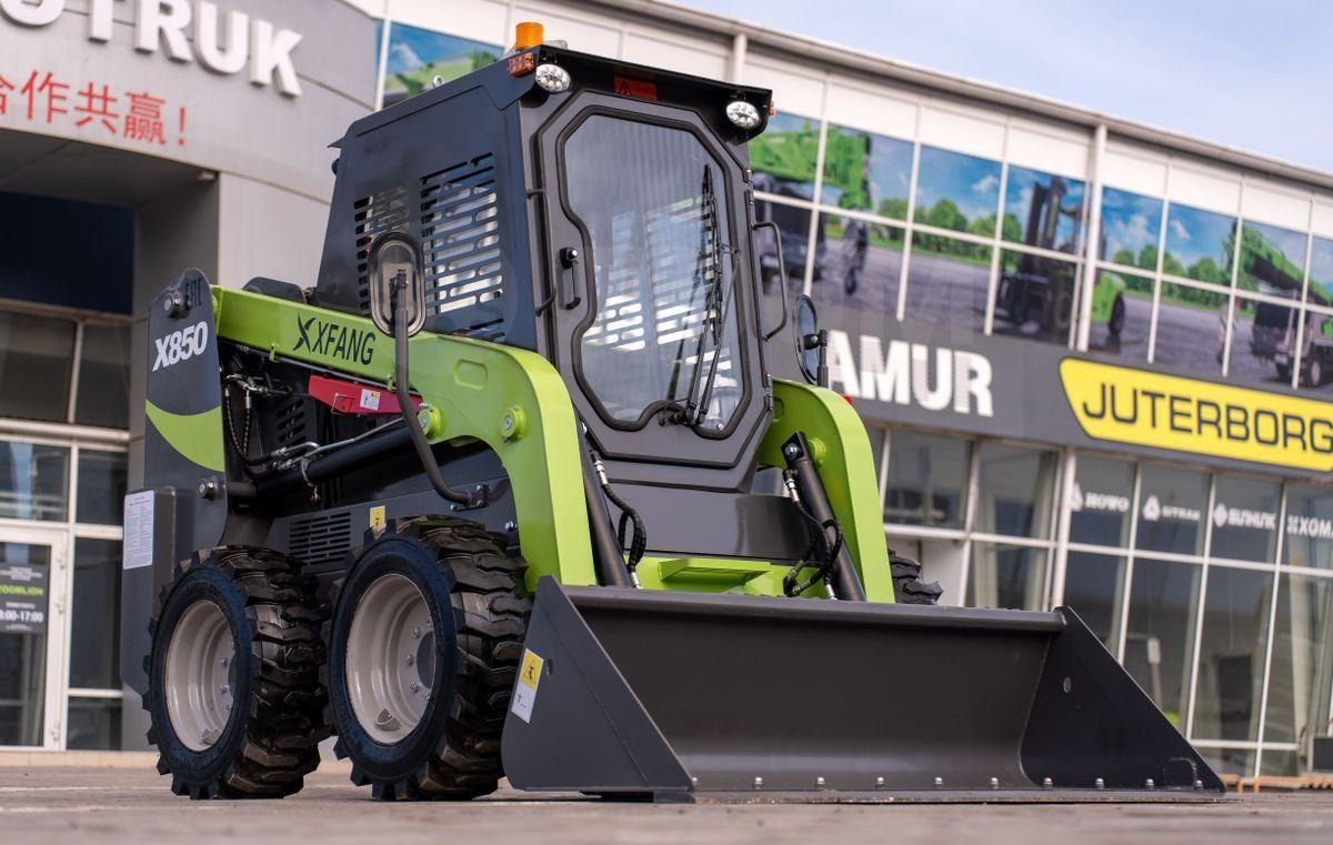 XFANG X850 - Мини-погрузчик с бортовым поворотом: фото 2 XFANG X850 - Мини-погрузчик с бортовым поворотом: фото 2
