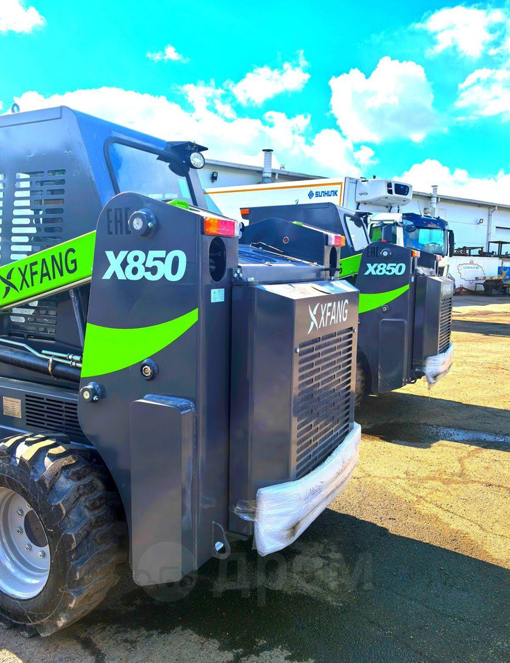 Новый Мини-погрузчик с бортовым поворотом XFANG X850: фото 10
