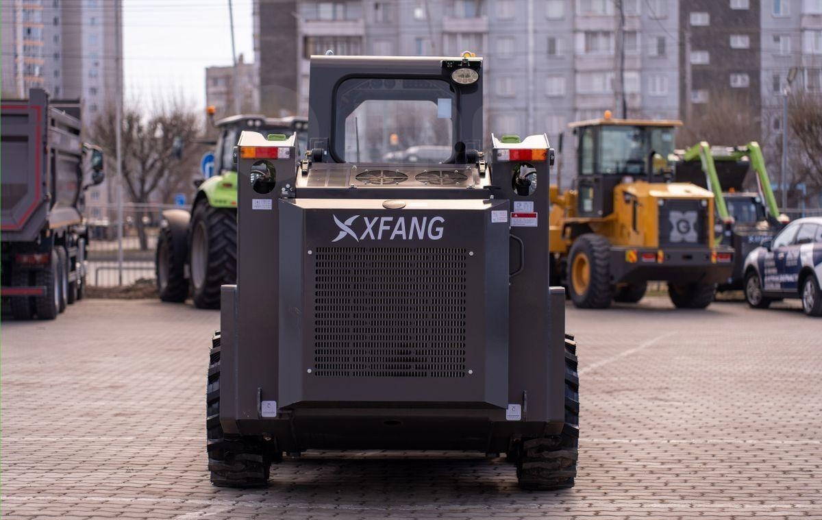 XFANG X850 - Мини-погрузчик с бортовым поворотом: фото 5 XFANG X850 - Мини-погрузчик с бортовым поворотом: фото 5