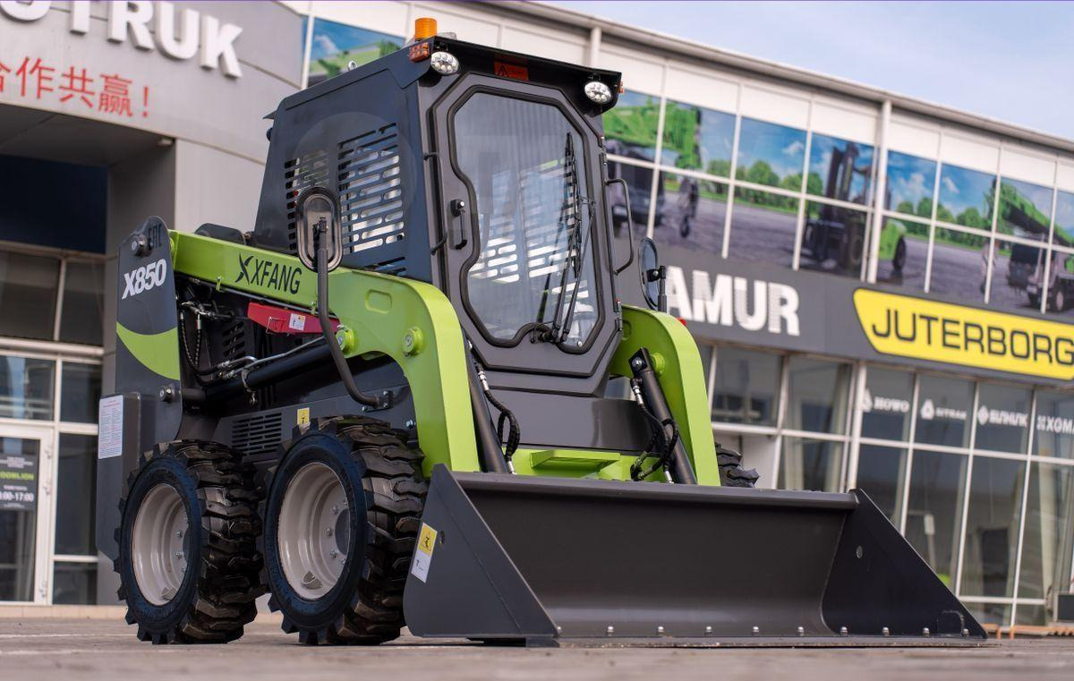 XFANG X850 - Мини-погрузчик с бортовым поворотом: фото 2 XFANG X850 - Мини-погрузчик с бортовым поворотом: фото 2
