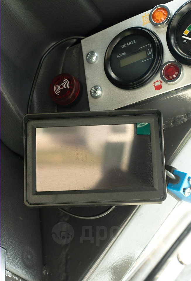 Новый Мини-погрузчик с бортовым поворотом XFANG XF850: фото 11