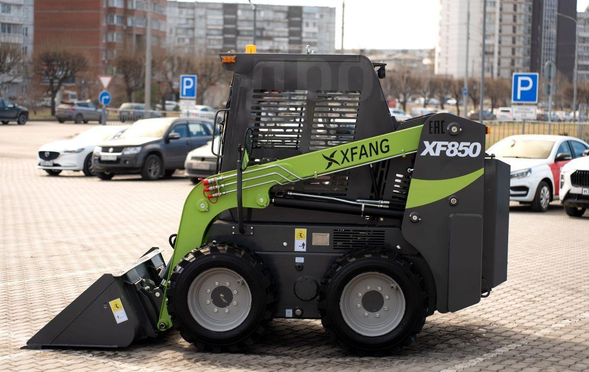 Новый Мини-погрузчик с бортовым поворотом XFANG XF850: фото 13