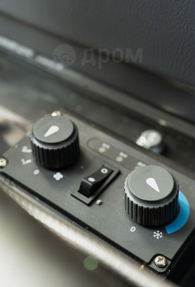 Новый Мини-погрузчик с бортовым поворотом XFANG XF850: фото 6