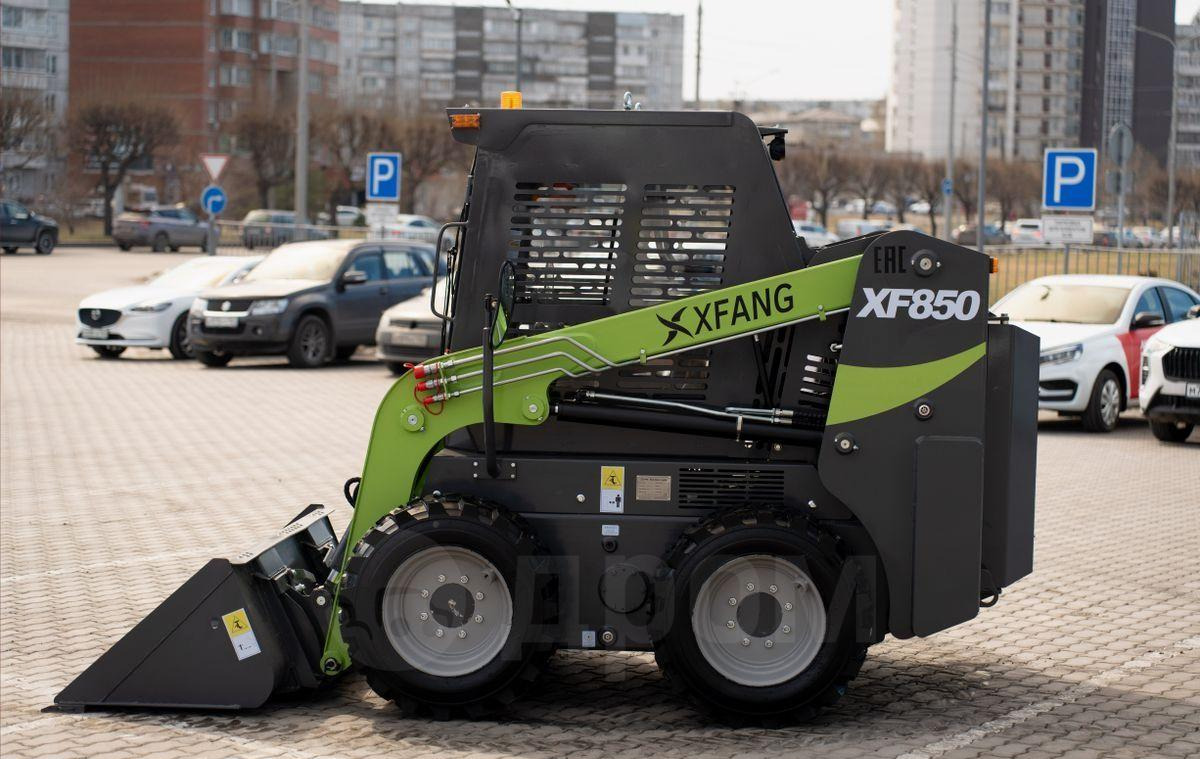 XFANG XF850 - Мини-погрузчик с бортовым поворотом: фото 2 XFANG XF850 - Мини-погрузчик с бортовым поворотом: фото 2