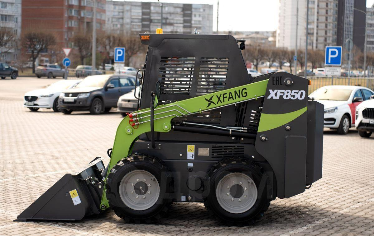 XFANG XF850 - Мини-погрузчик с бортовым поворотом: фото 1 XFANG XF850 - Мини-погрузчик с бортовым поворотом: фото 1