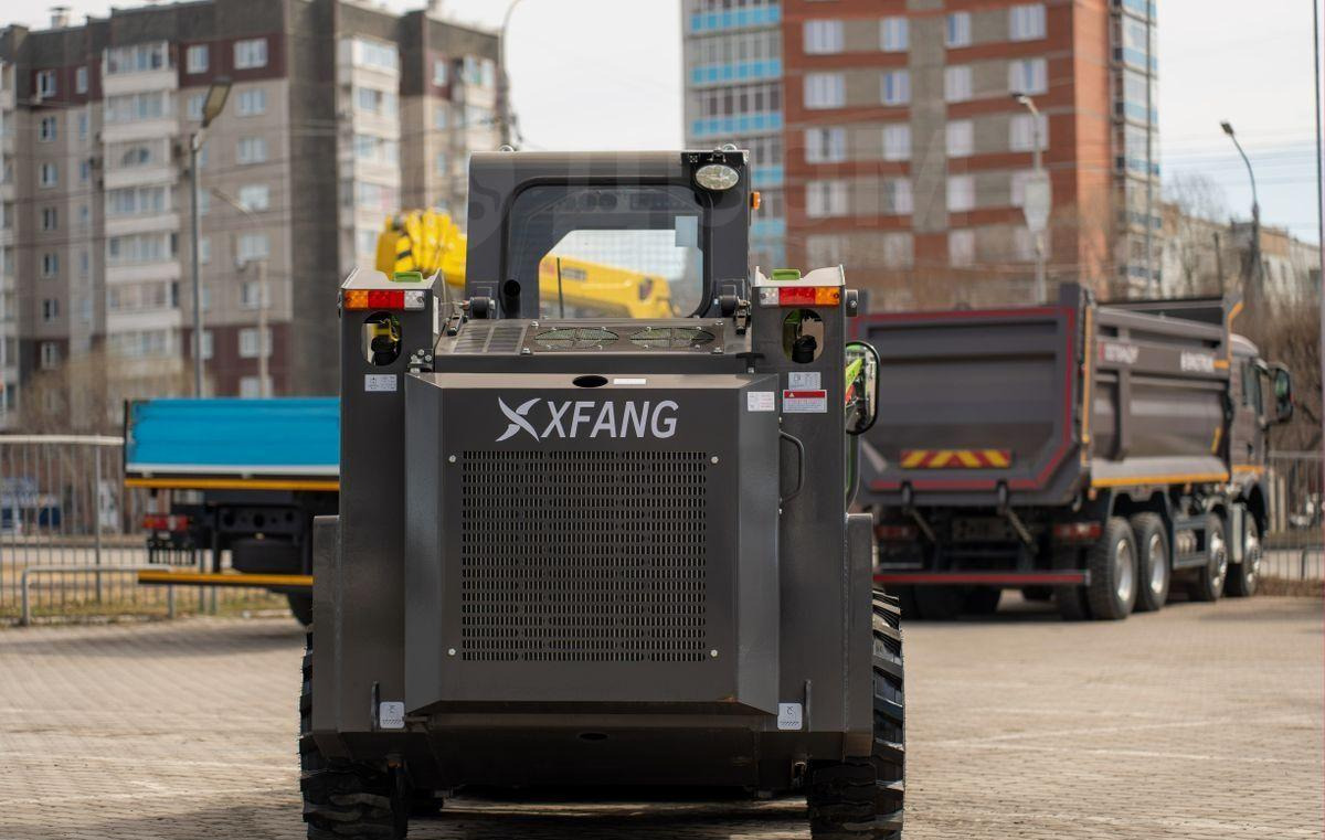 XFANG XF850 - Мини-погрузчик с бортовым поворотом: фото 2 XFANG XF850 - Мини-погрузчик с бортовым поворотом: фото 2