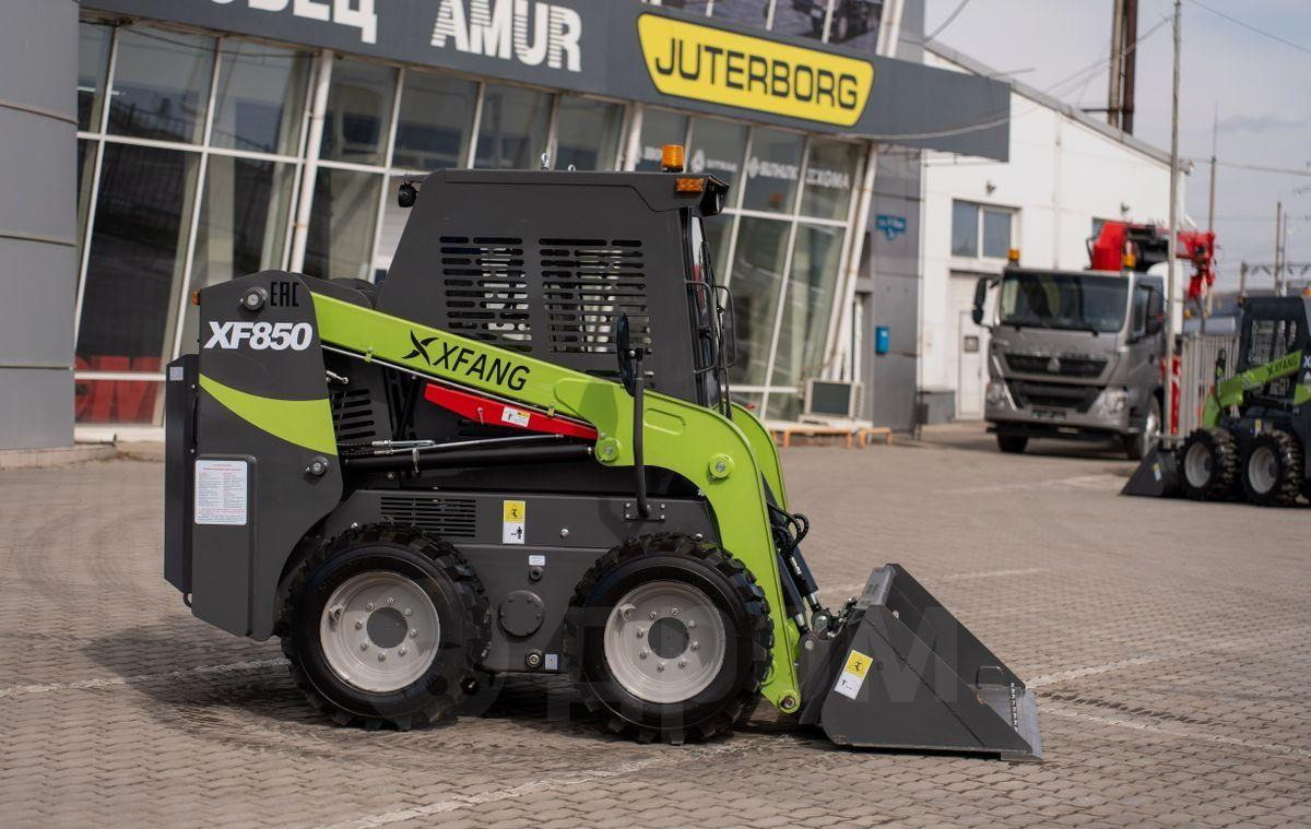 XFANG XF850 - Мини-погрузчик с бортовым поворотом: фото 3 XFANG XF850 - Мини-погрузчик с бортовым поворотом: фото 3