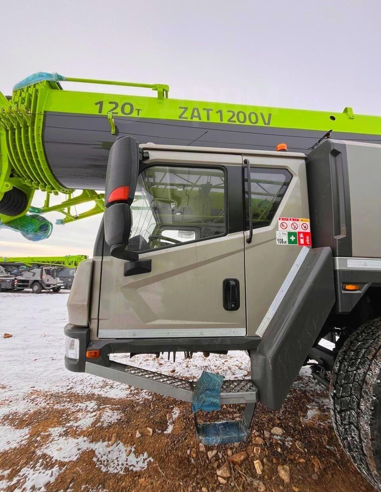 ZOOMLION ZAT1200 - Мобильный кран: фото 5 ZOOMLION ZAT1200 - Мобильный кран: фото 5
