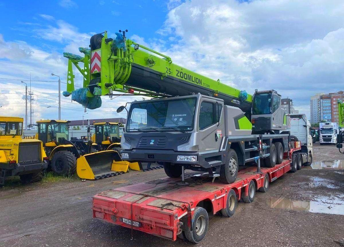ZOOMLION ZTC250V - Мобильный кран: фото 3 ZOOMLION ZTC250V - Мобильный кран: фото 3