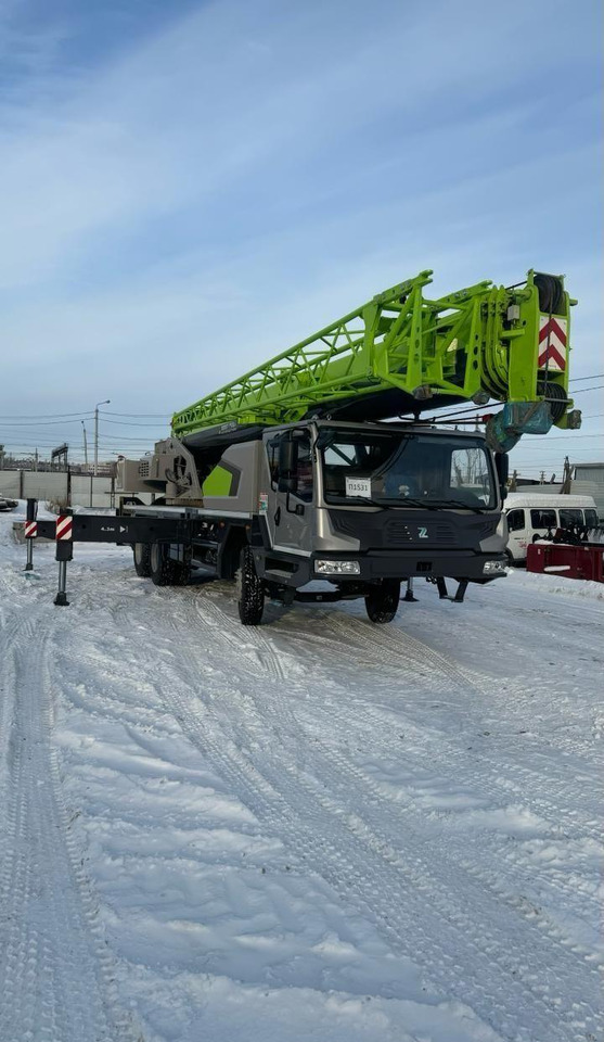 ZOOMLION ZTC250V - Мобильный кран: фото 2 ZOOMLION ZTC250V - Мобильный кран: фото 2