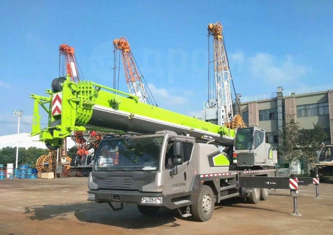 ZOOMLION ZTC250V - Мобильный кран: фото 3 ZOOMLION ZTC250V - Мобильный кран: фото 3