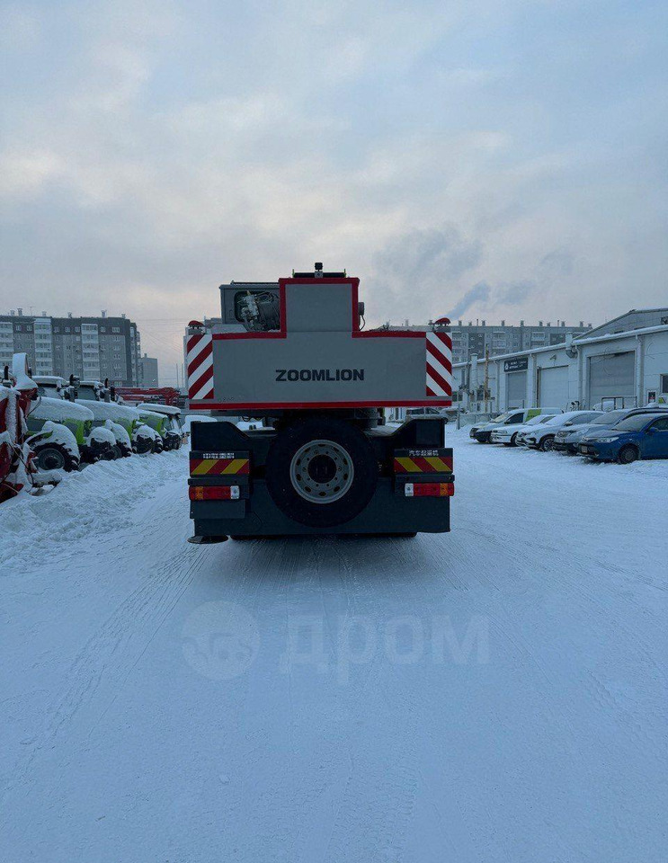ZOOMLION ZTC250V - Мобильный кран: фото 4 ZOOMLION ZTC250V - Мобильный кран: фото 4