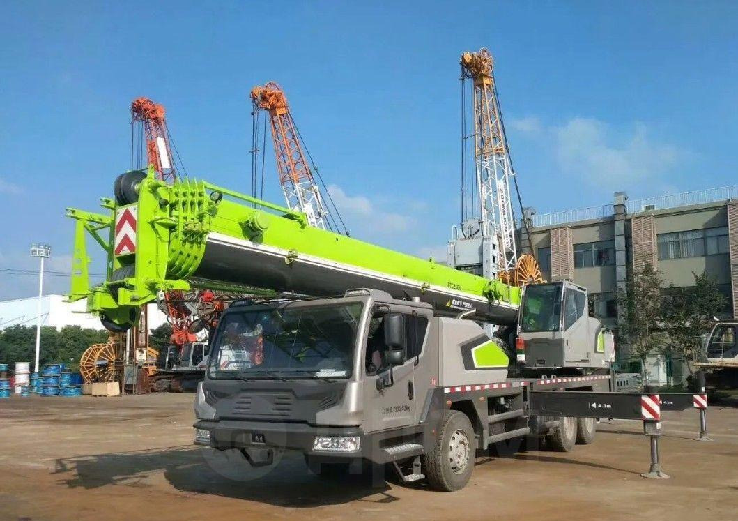 ZOOMLION ZTC250V - Мобильный кран: фото 4 ZOOMLION ZTC250V - Мобильный кран: фото 4