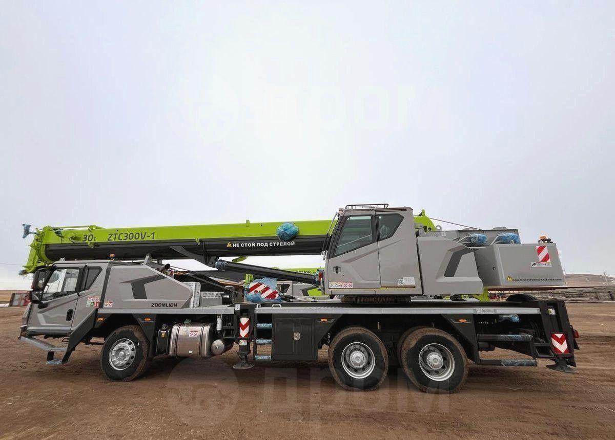 ZOOMLION ZTC300V-1 - Мобильный кран: фото 3 ZOOMLION ZTC300V-1 - Мобильный кран: фото 3