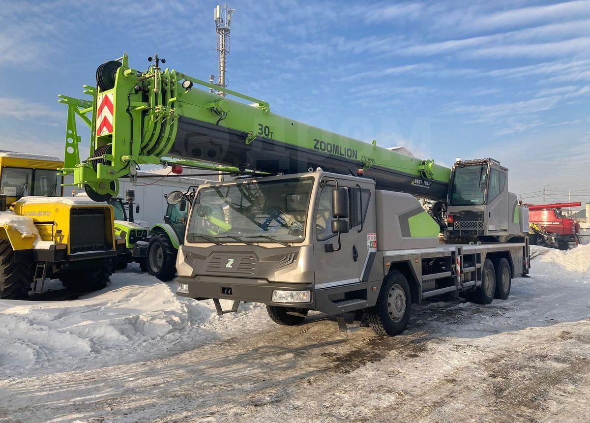 ZOOMLION ZTC300V-1 - Мобильный кран: фото 1 ZOOMLION ZTC300V-1 - Мобильный кран: фото 1