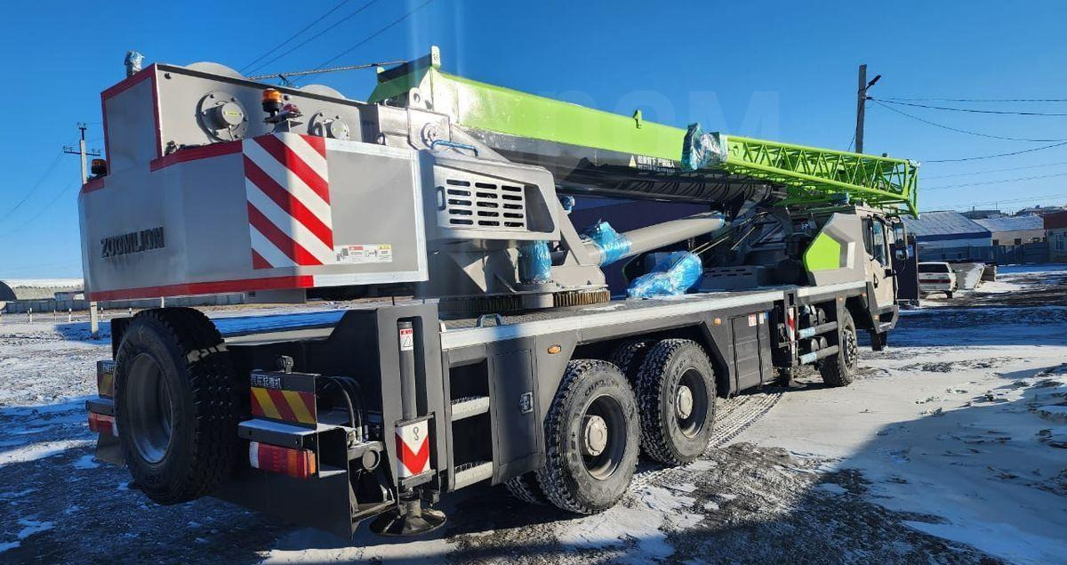ZOOMLION ZTC300V-1 - Мобильный кран: фото 4 ZOOMLION ZTC300V-1 - Мобильный кран: фото 4