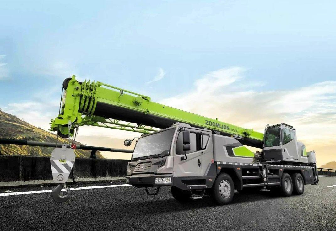 ZOOMLION ZTC300V-1 - Мобильный кран: фото 1 ZOOMLION ZTC300V-1 - Мобильный кран: фото 1