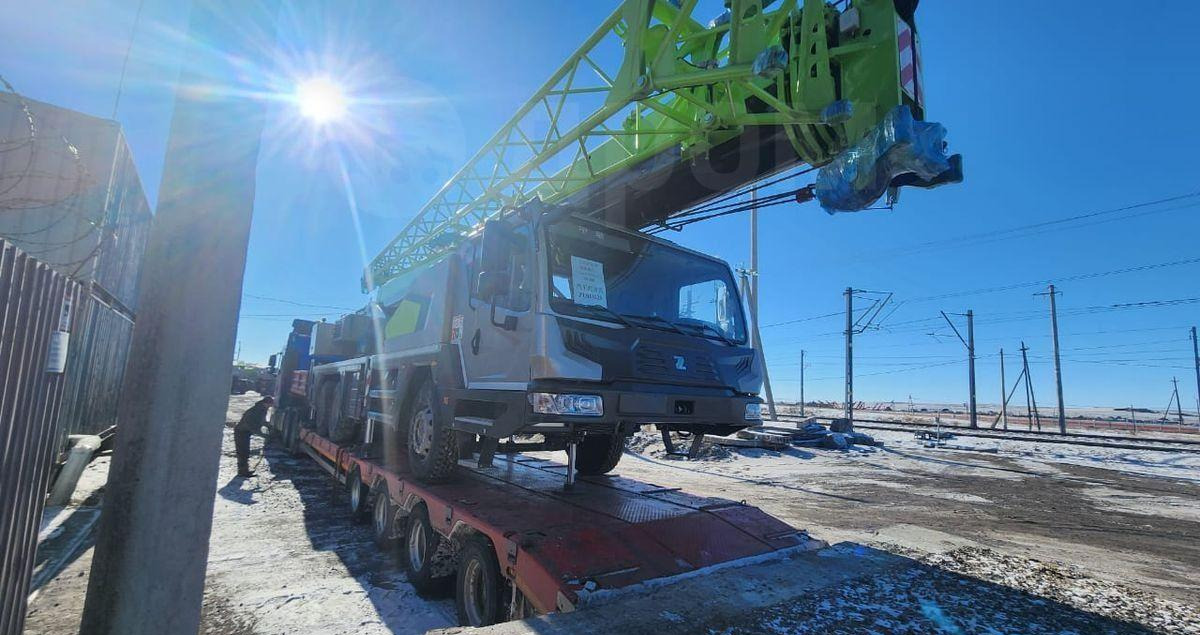 ZOOMLION ZTC300V-1 - Мобильный кран: фото 2 ZOOMLION ZTC300V-1 - Мобильный кран: фото 2