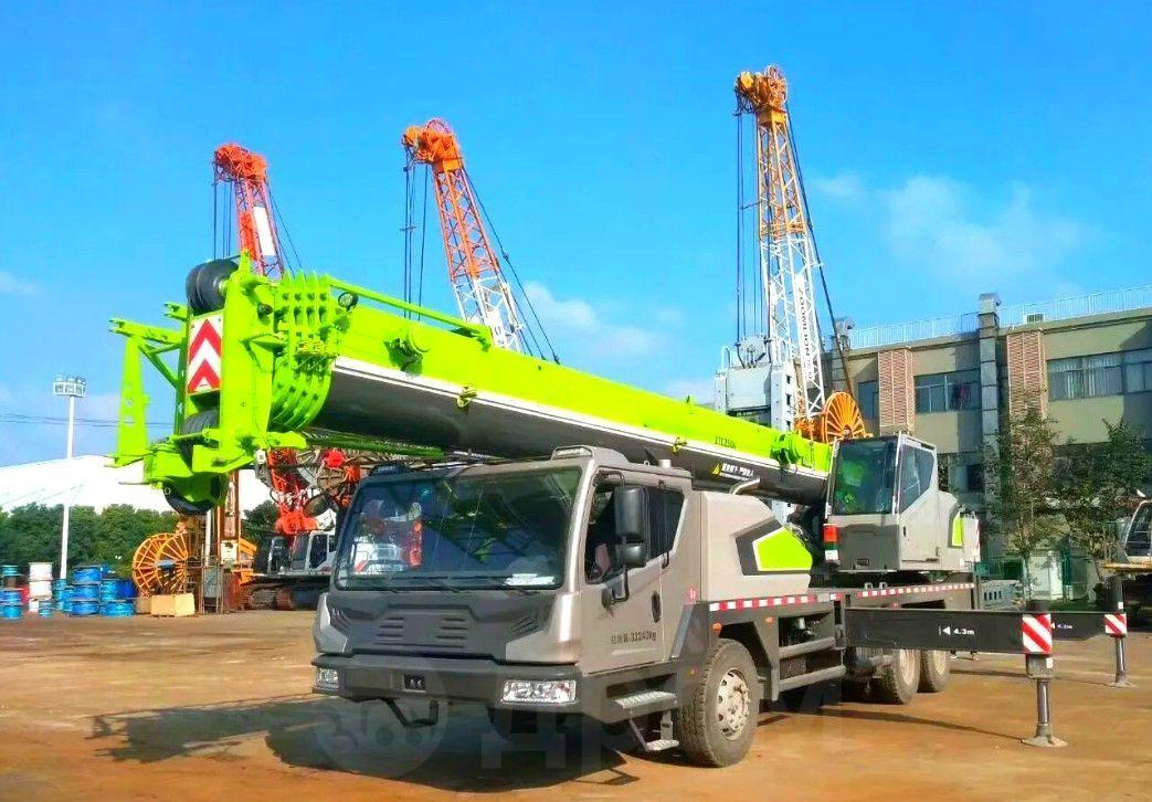 ZOOMLION ZTC300V - Мобильный кран: фото 3 ZOOMLION ZTC300V - Мобильный кран: фото 3