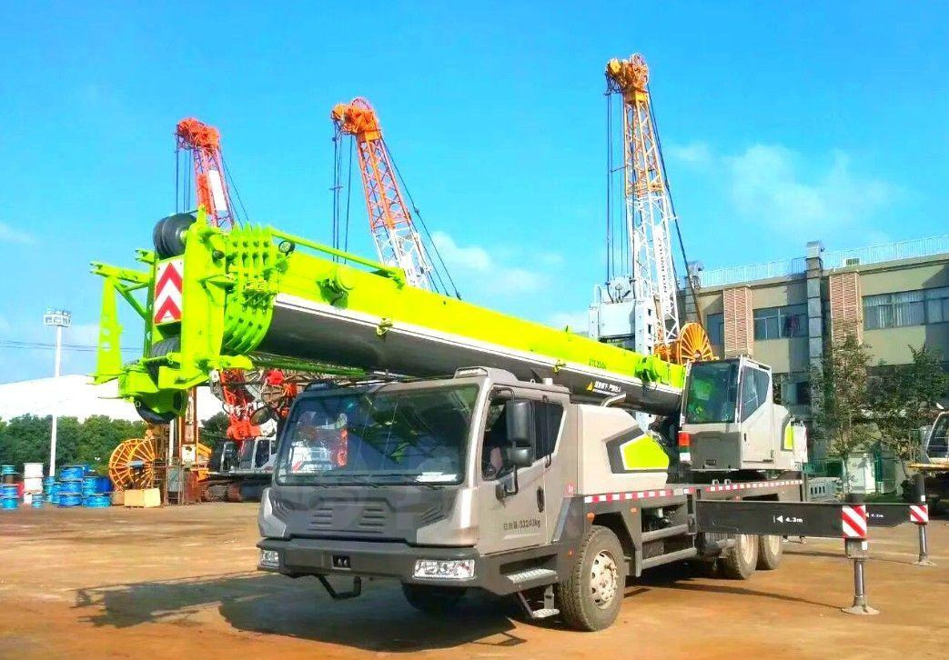 ZOOMLION ZTC300V - Мобильный кран: фото 2 ZOOMLION ZTC300V - Мобильный кран: фото 2
