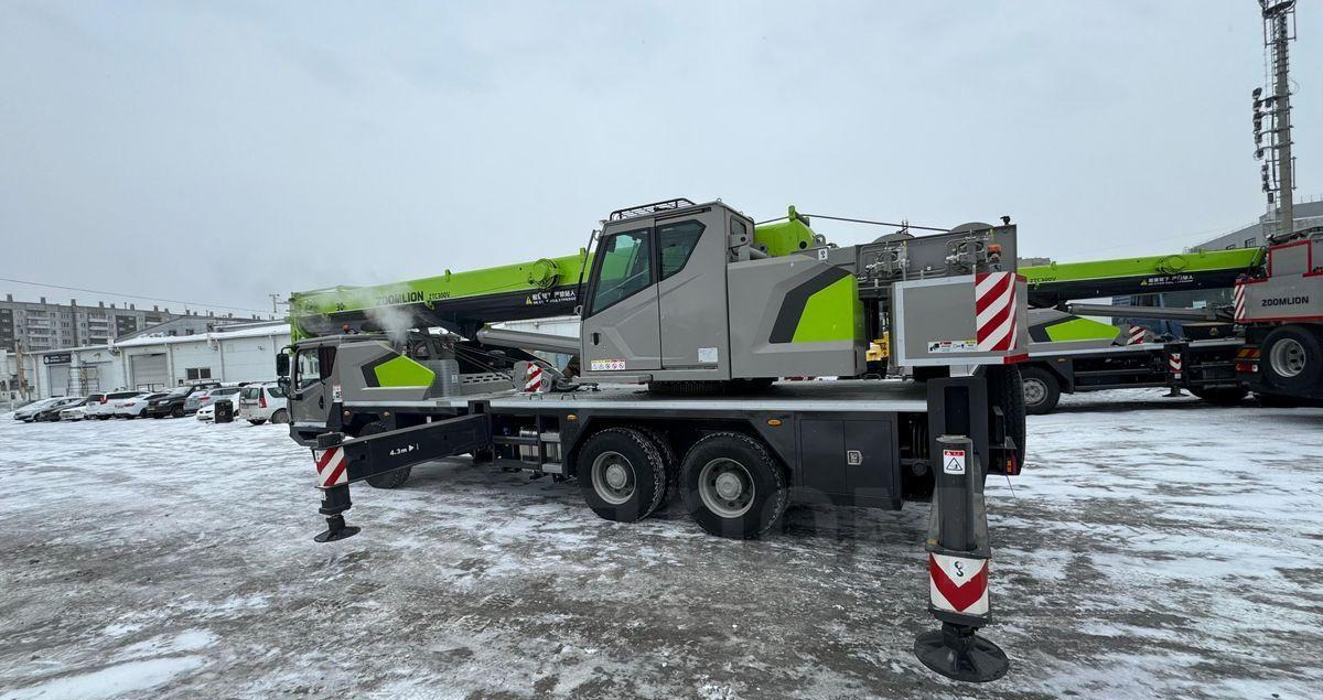 ZOOMLION ZTC300V - Мобильный кран: фото 1 ZOOMLION ZTC300V - Мобильный кран: фото 1