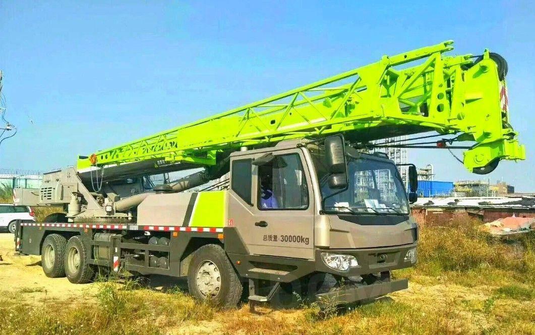 ZOOMLION ZTC300V - Мобильный кран: фото 2 ZOOMLION ZTC300V - Мобильный кран: фото 2